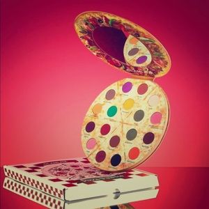 Brand New Glamlite Pizza Eyeshadow Palette Unique
